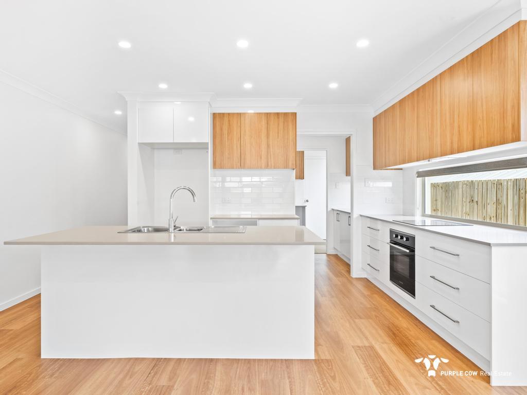 Rental: Spring Mountain, QLD, 4300 photo-2
