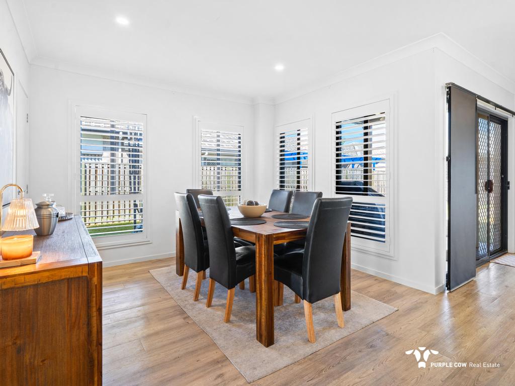 Rental: Greenbank, QLD, 4124 photo-3