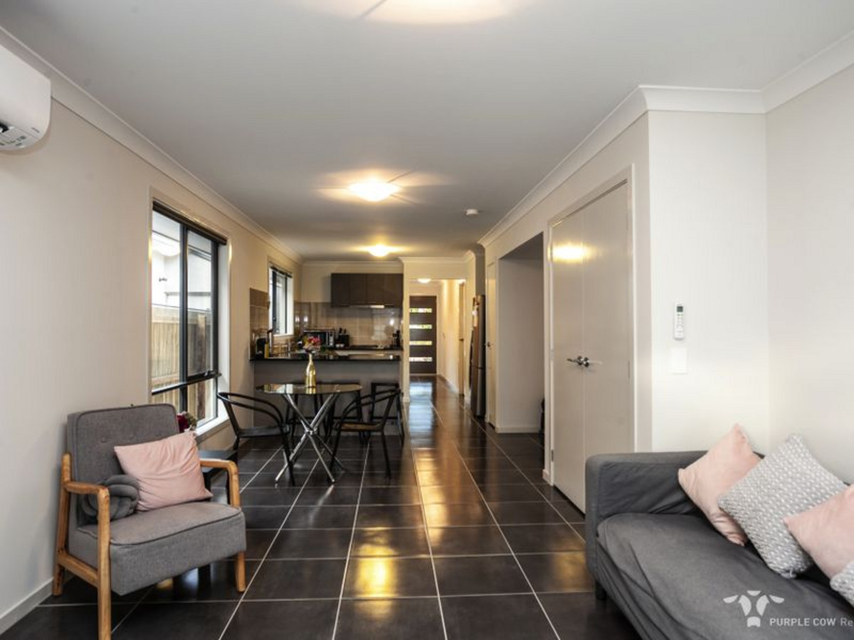 Rental: SPRING MOUNTAIN, QLD, 4300 photo-4