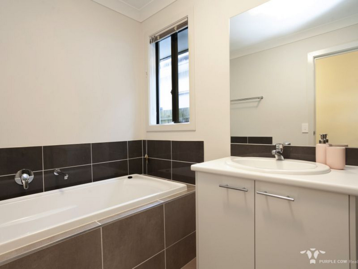 Rental: SPRING MOUNTAIN, QLD, 4300 photo-10