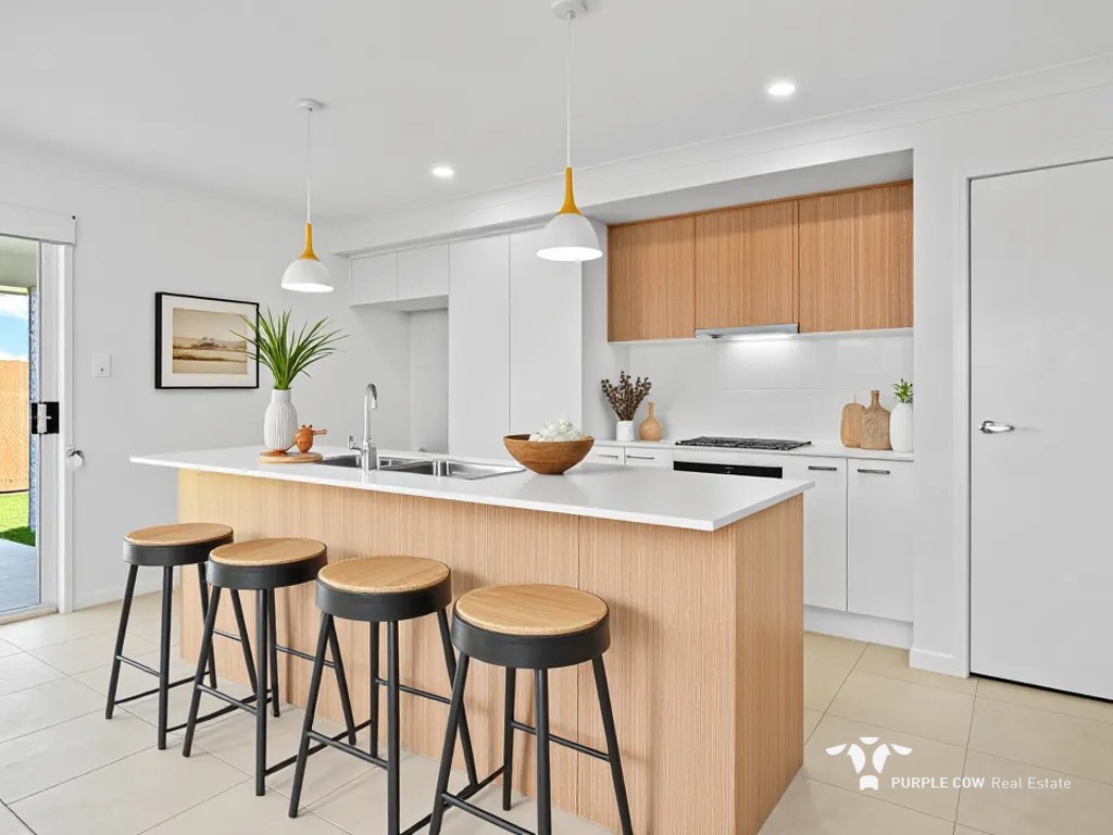 Rental: Plainland, QLD, 4341 photo-1