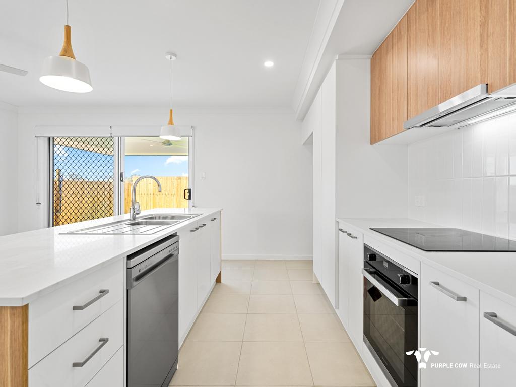 Rental: Plainland, QLD, 4341 photo-2