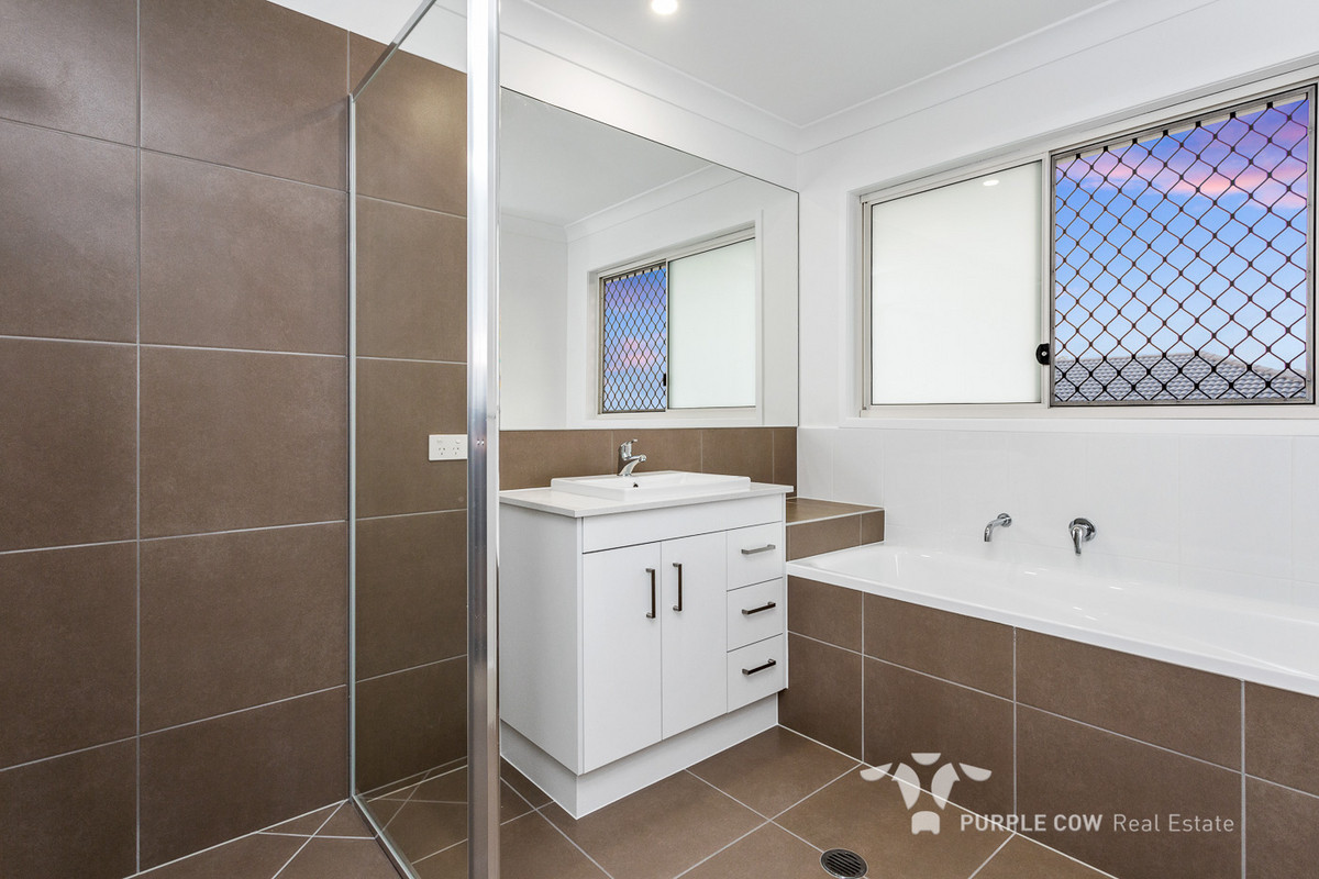 Rental: BELLBIRD PARK, QLD, 4300 photo-9