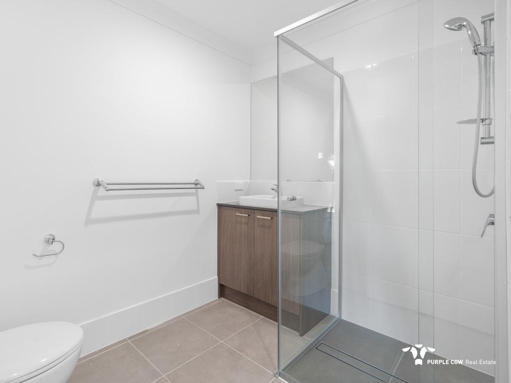 Rental: Plainland, QLD, 4341 photo-2