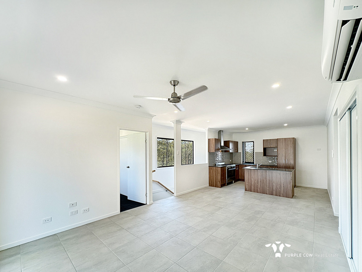 Rental: Spring Mountain, QLD, 4300 photo-1
