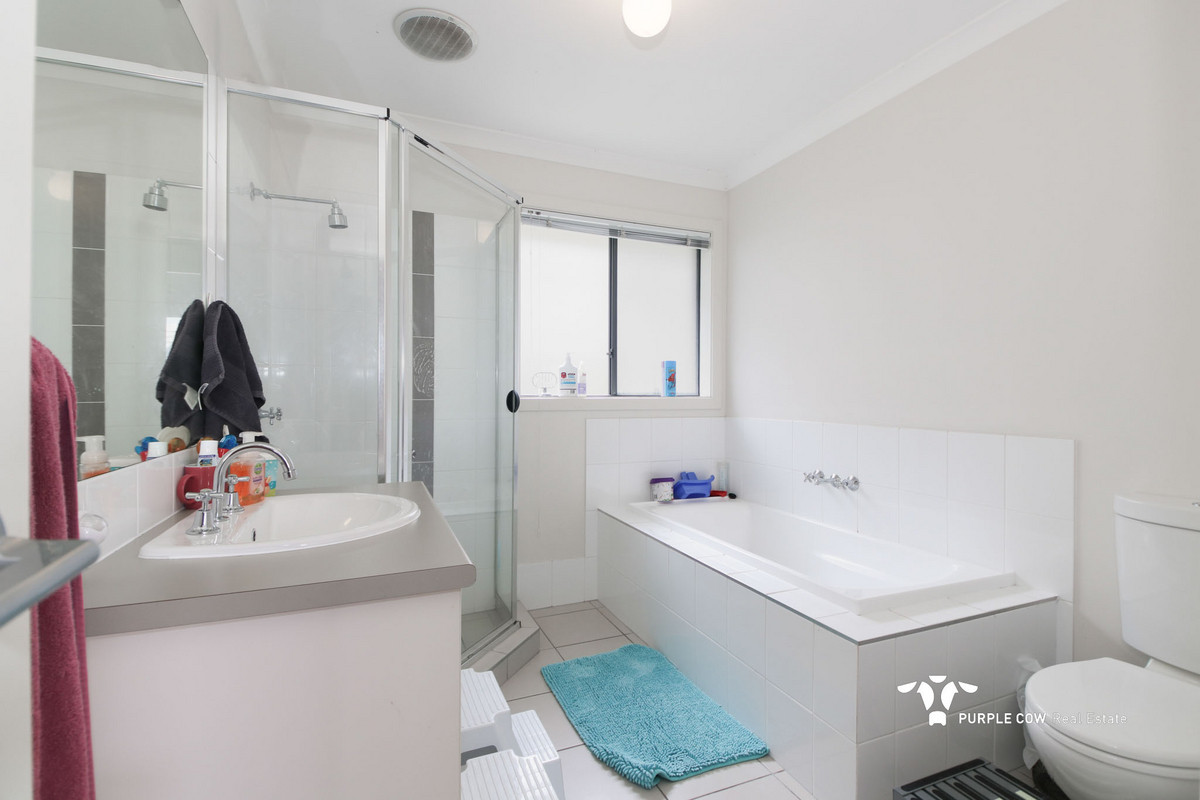 Rental: Springfield Lakes, QLD, 4300 photo-8