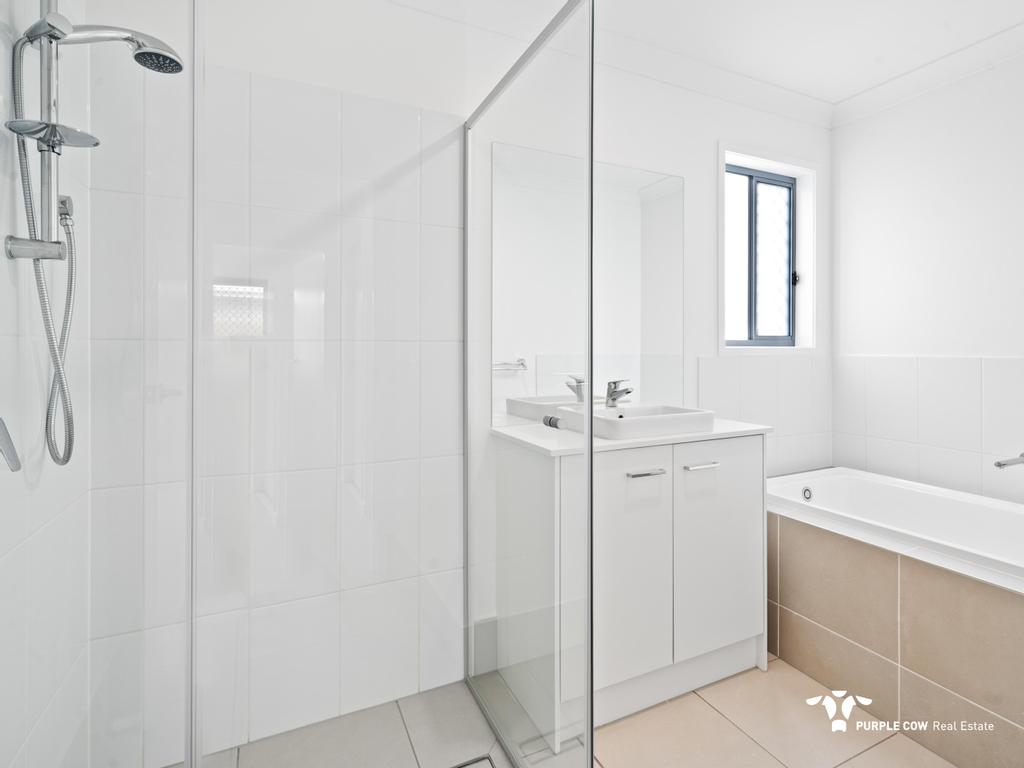 Rental: Brassall, QLD, 4305 photo-2