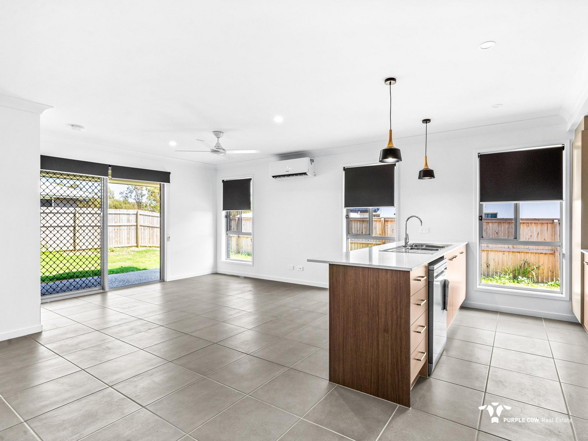 Rental: Plainland, QLD, 4341 photo-2