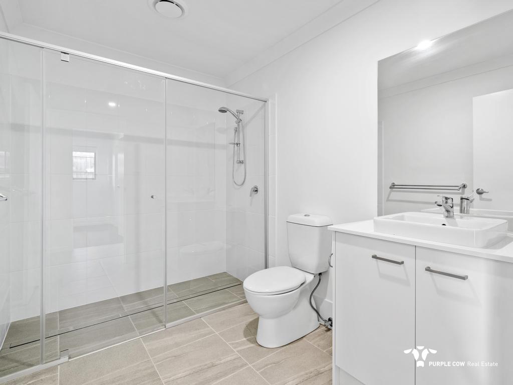 Rental: Plainland, QLD, 4341 photo-2