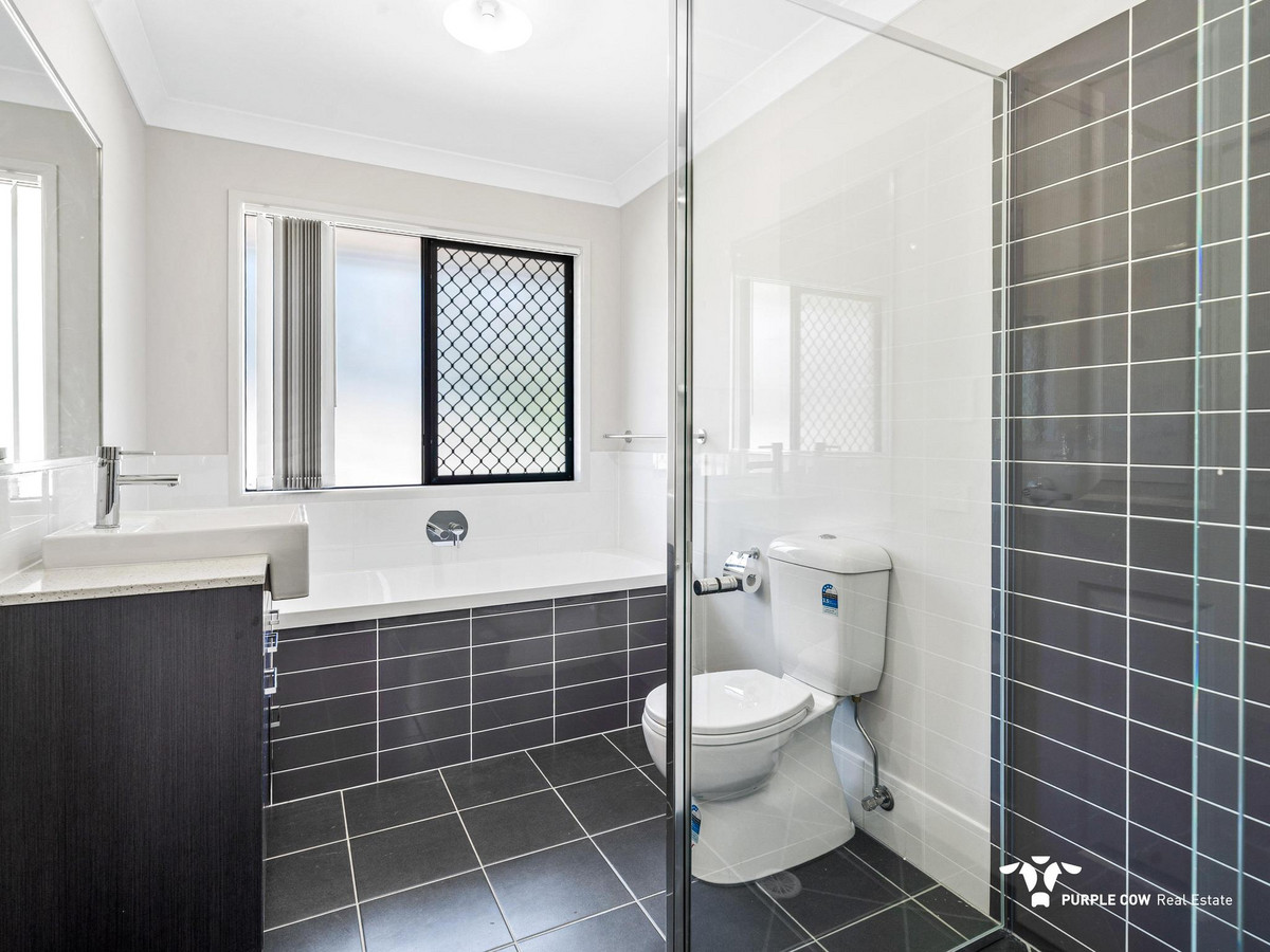 Rental: Churchill, QLD, 4305 photo-8