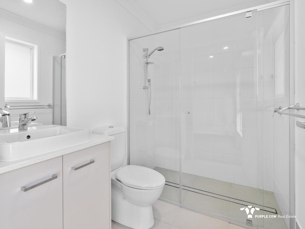 Rental: Brassall, QLD, 4305 photo-9