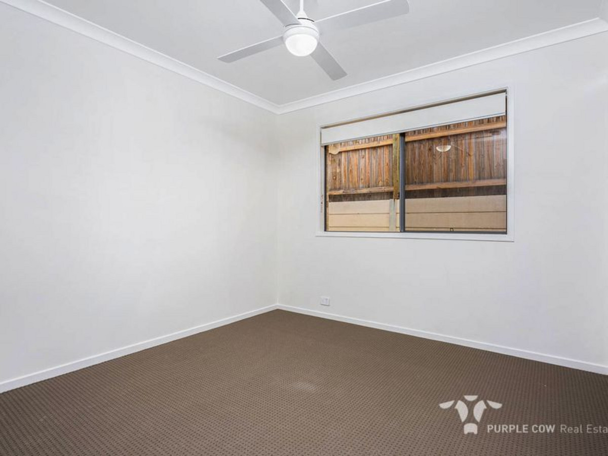 Rental: Spring Mountain, QLD, 4300 photo-8