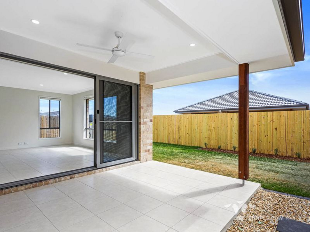 Rental: Spring Mountain, QLD, 4300 photo-10