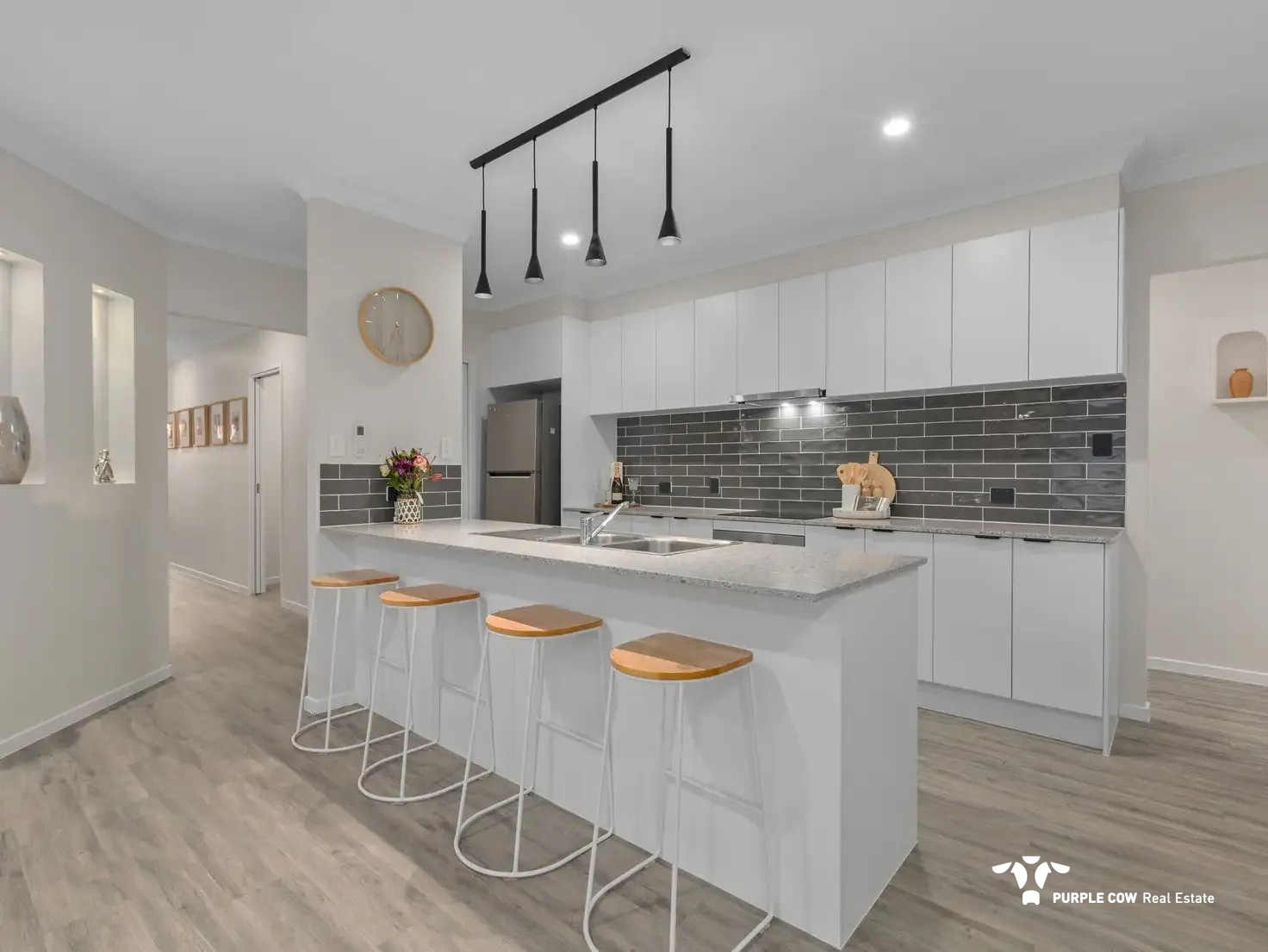 Rental: Plainland, QLD, 4341 photo-2