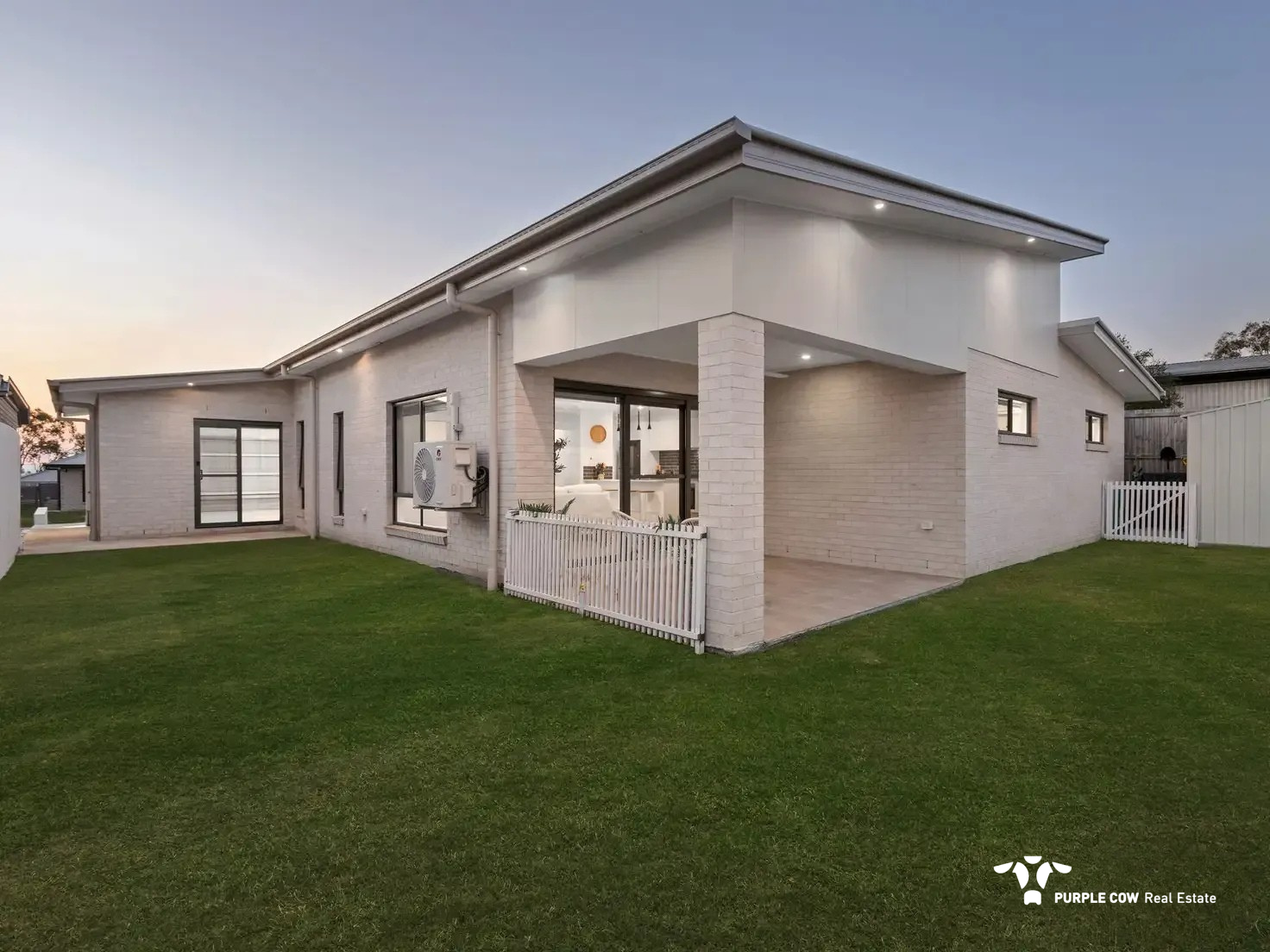 Rental: Plainland, QLD, 4341 photo-14