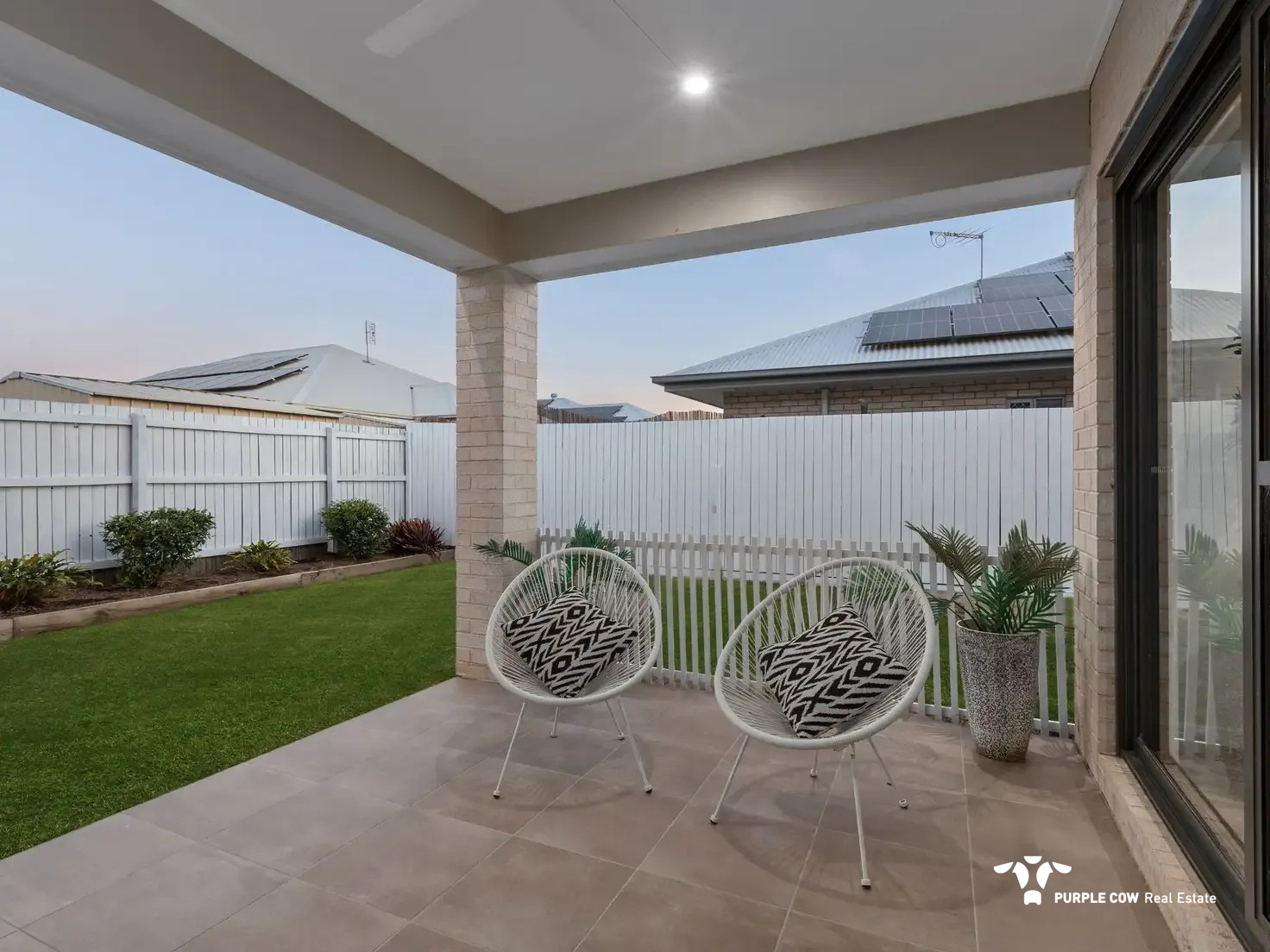 Rental: Plainland, QLD, 4341 photo-15