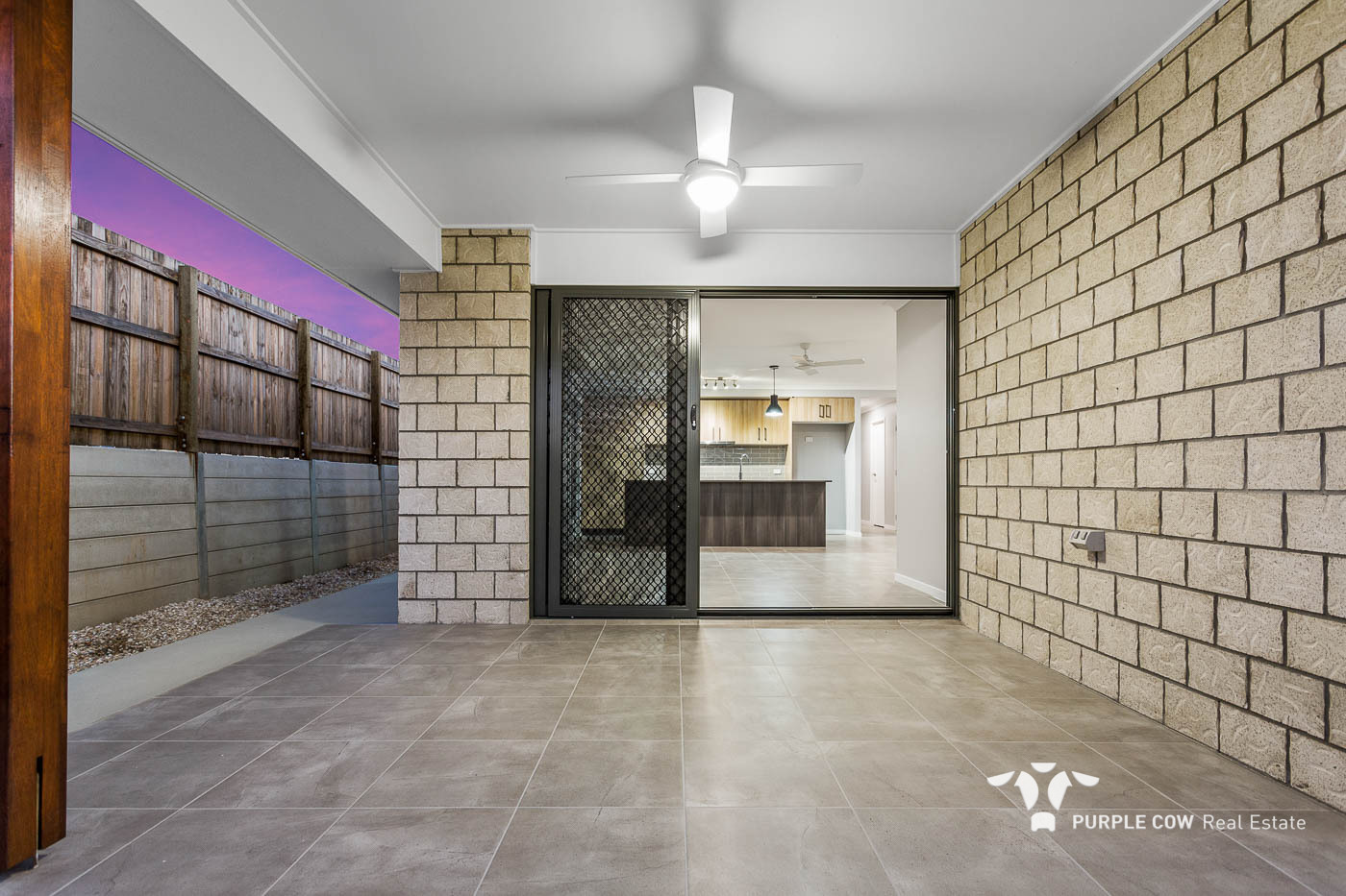 Rental: Spring Mountain, QLD, 4300 photo-13