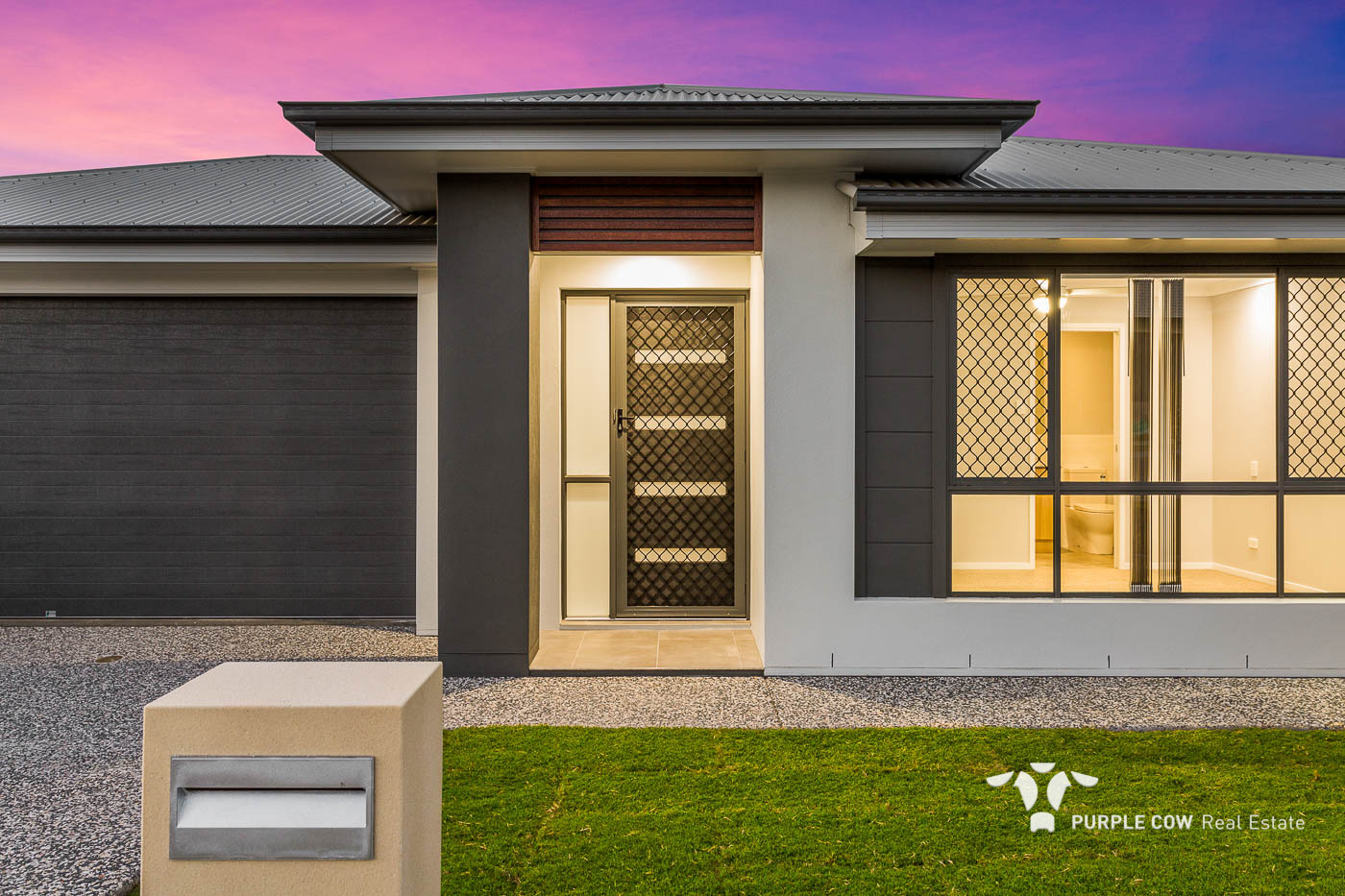 Rental: Spring Mountain, QLD, 4300 photo-15