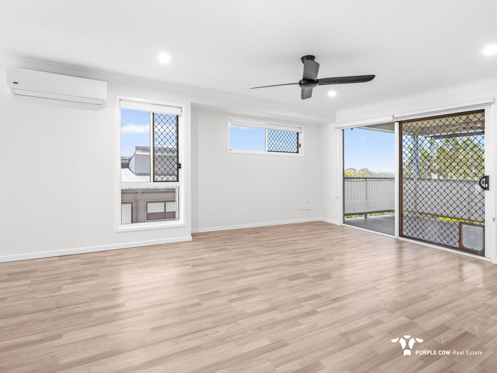 Rental: Bundamba, QLD, 4304 photo-5