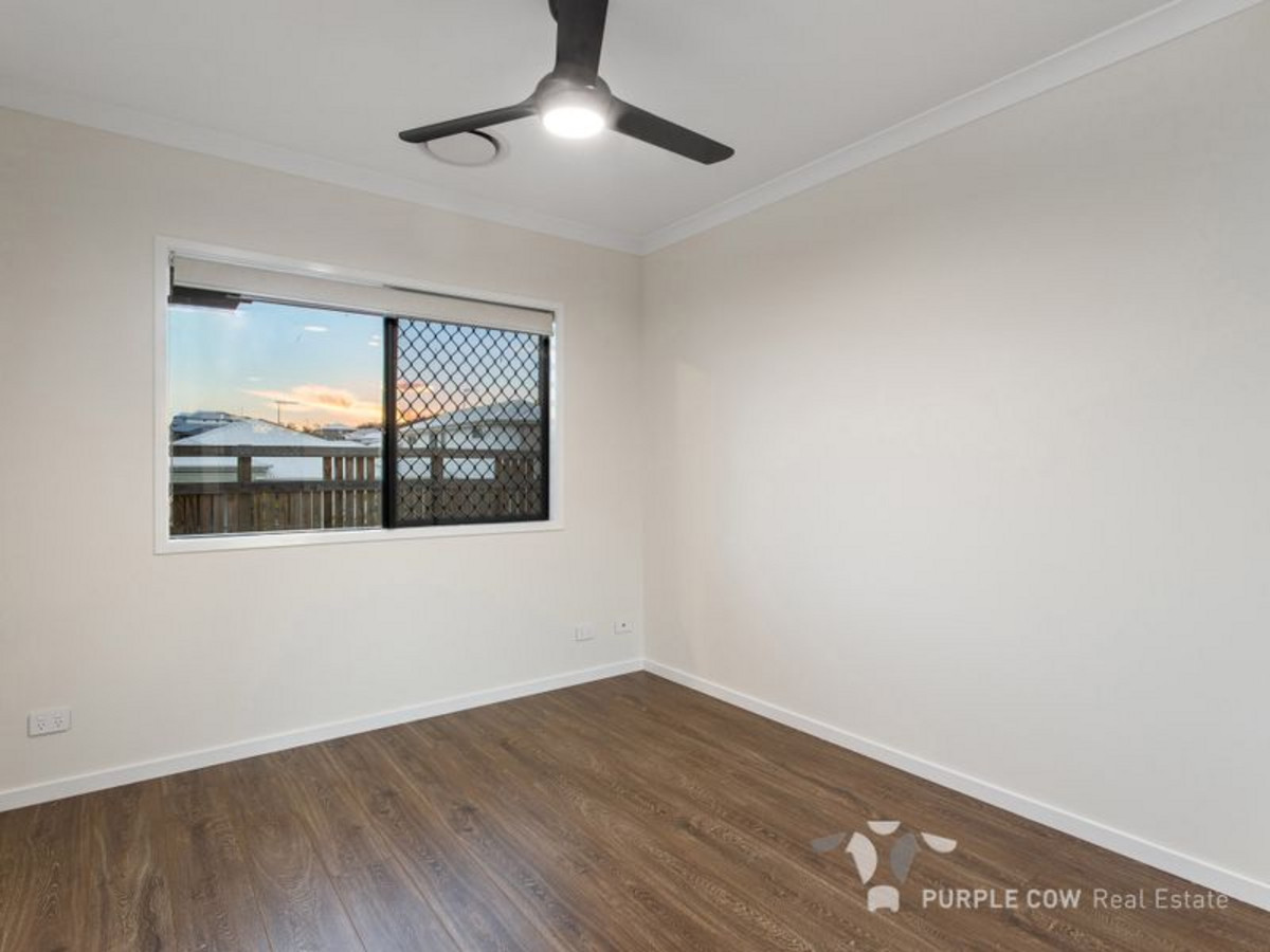 Rental: Spring Mountain, QLD, 4300 photo-6