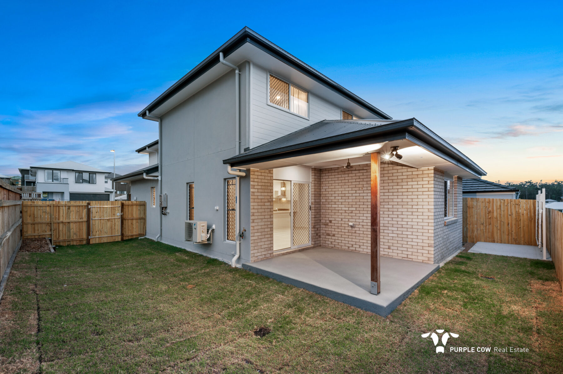 Property: 6 Barham Way, Spring Mountain, QLD, 4300 photo-8