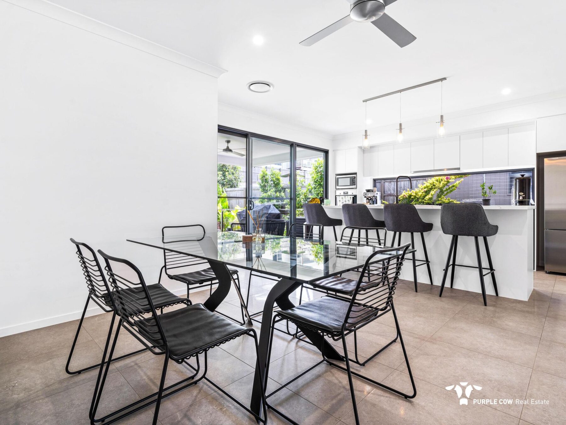 Property: 51 Sierra Drive, Spring Mountain, QLD, 4300 photo-4