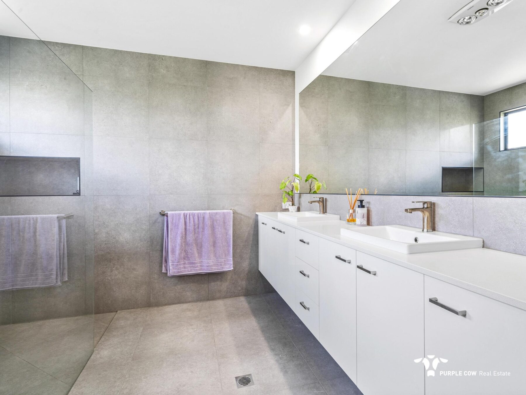 Property: 51 Sierra Drive, Spring Mountain, QLD, 4300 photo-8