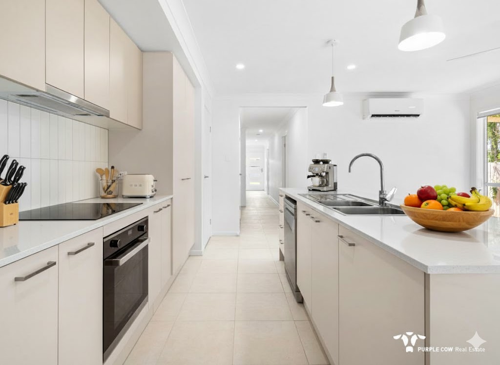 Rental: Logan Village, QLD, 4207 photo-2