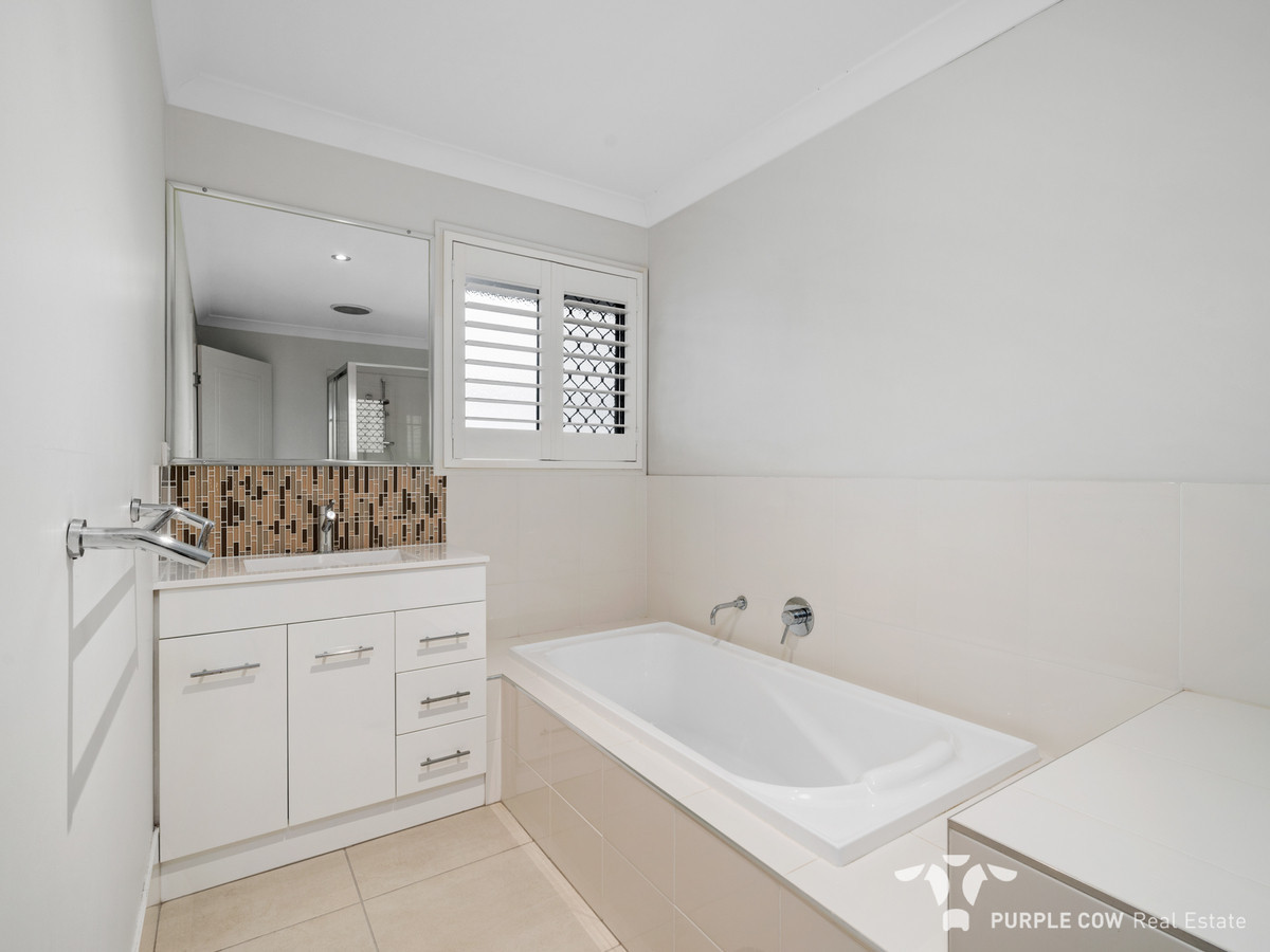 Rental: 8 Lindwall Court, Springfield Lakes, QLD, 4300 photo-8