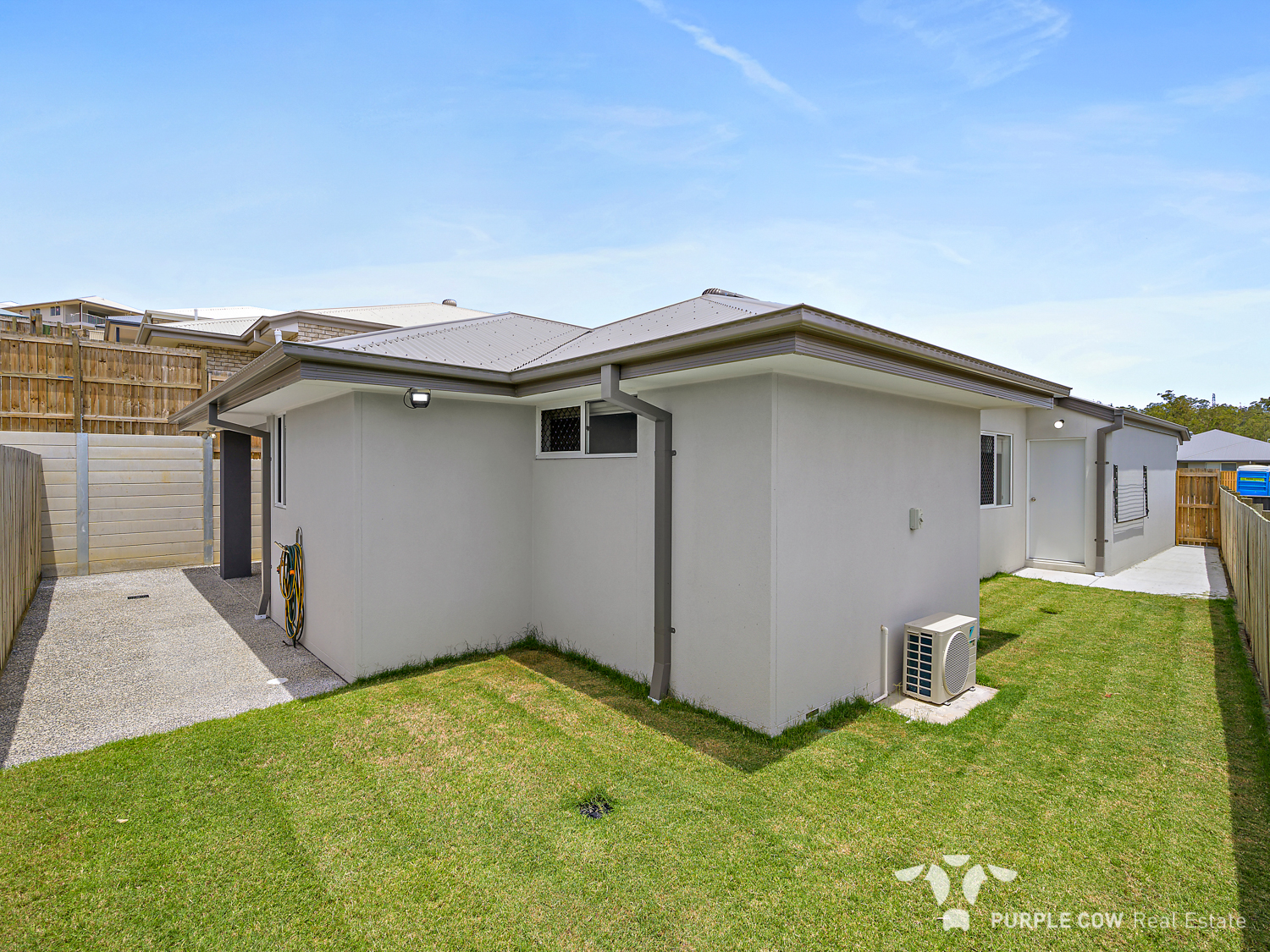 Rental: Spring Mountain, QLD, 4300 photo-12