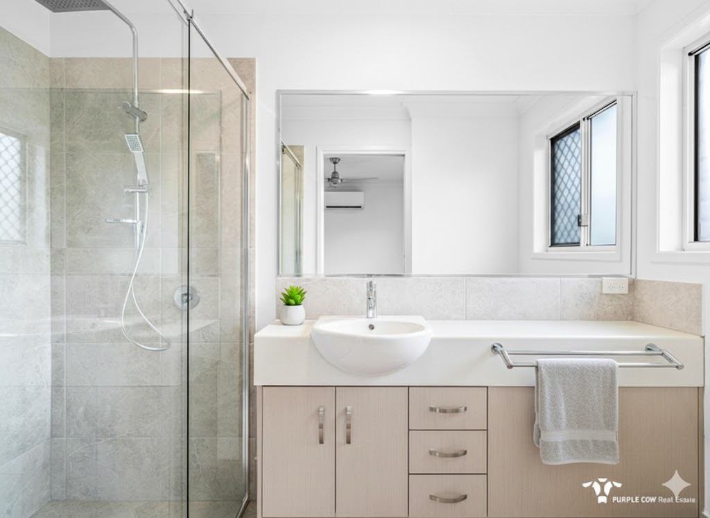 Rental: Spring Mountain, QLD, 4300 photo-7