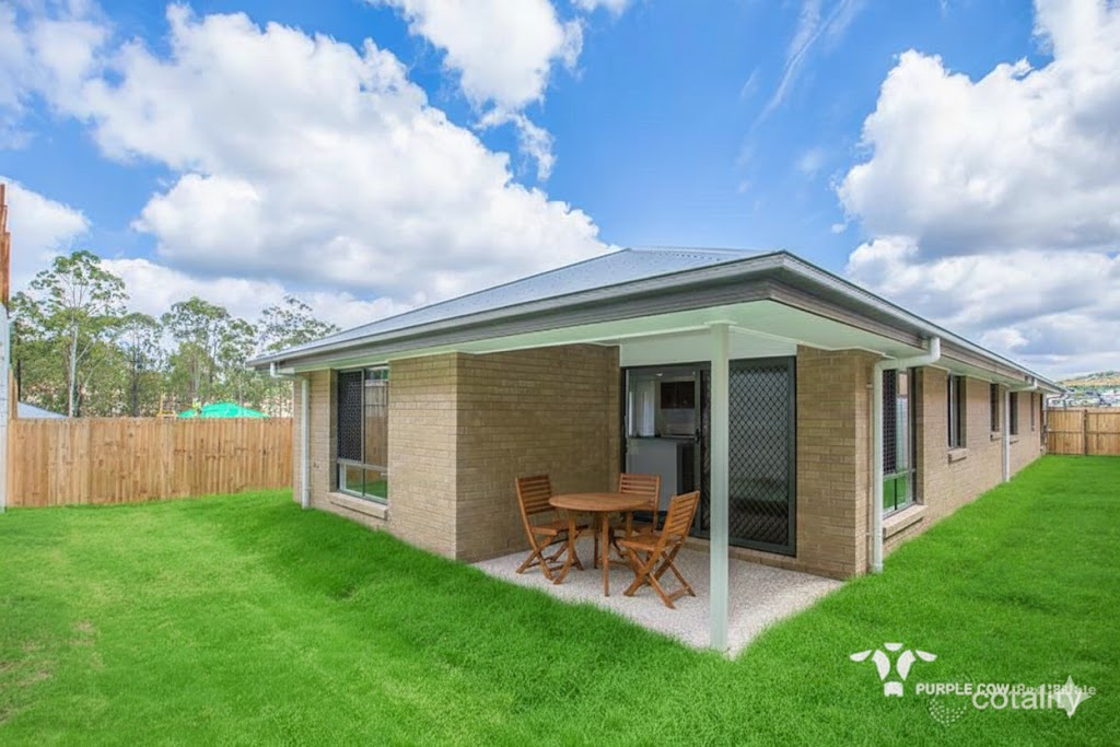 Rental: Spring Mountain, QLD, 4300 photo-9