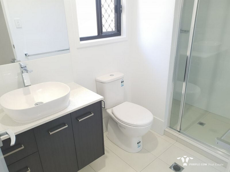 Rental: 3 Reg Grundy Street, Ripley, QLD, 4306 photo-7