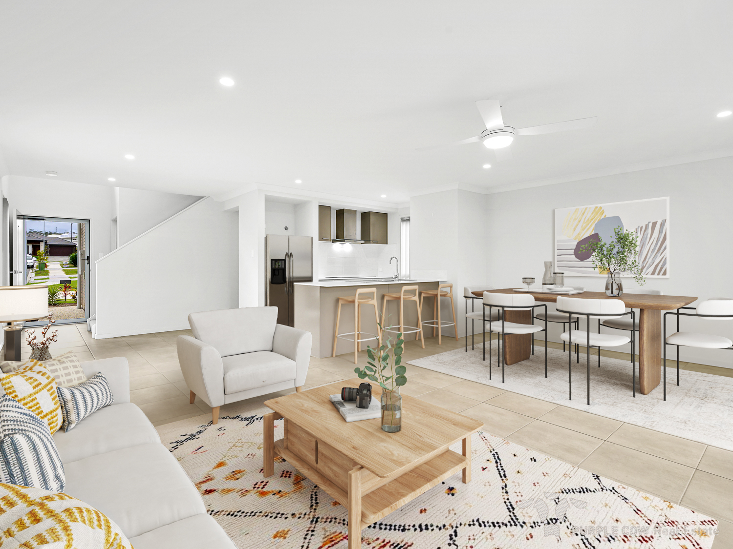 Rental: 16 Cairo Way, Spring Mountain, QLD, 4300 photo-2