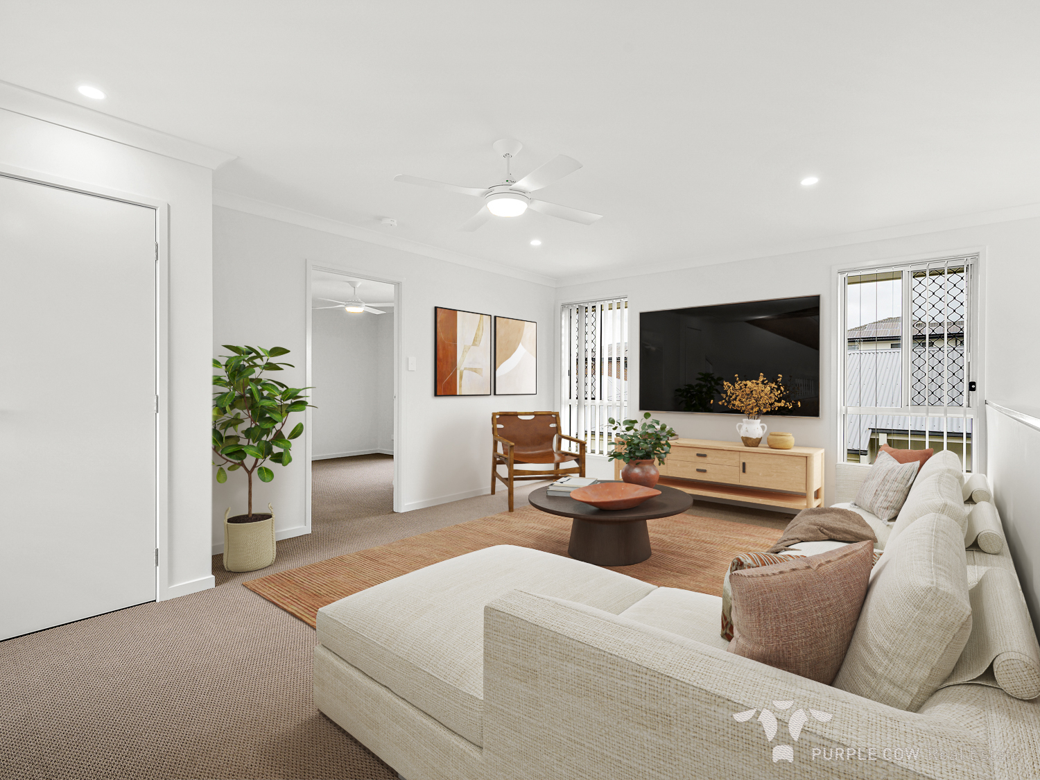 Rental: 16 Cairo Way, Spring Mountain, QLD, 4300 photo-9