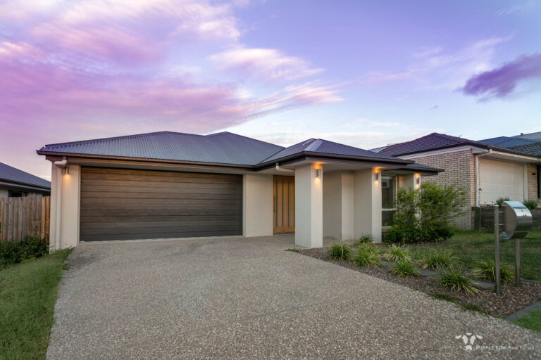 40 Angelica Avenue, Springfield Lakes