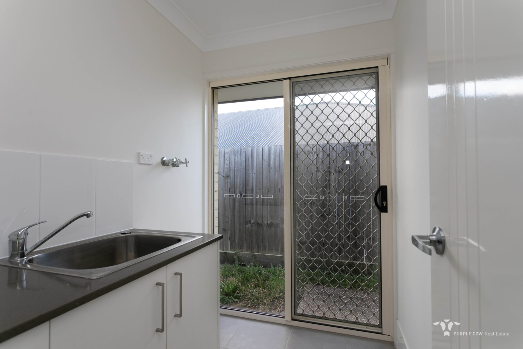 Property: 40 Angelica Avenue, Springfield Lakes, QLD, 4300 photo-8