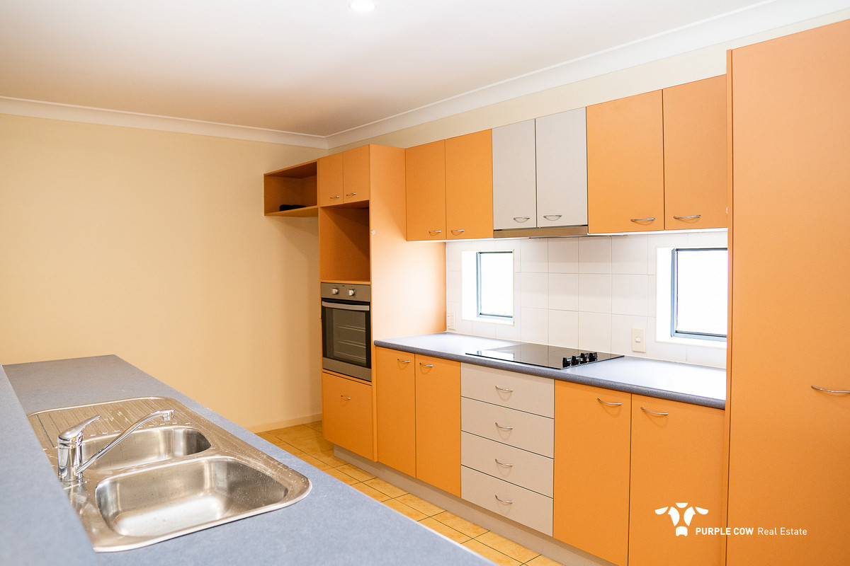 Rental: 6 Janus Grove, Springfield Lakes, QLD, 4300 photo-3