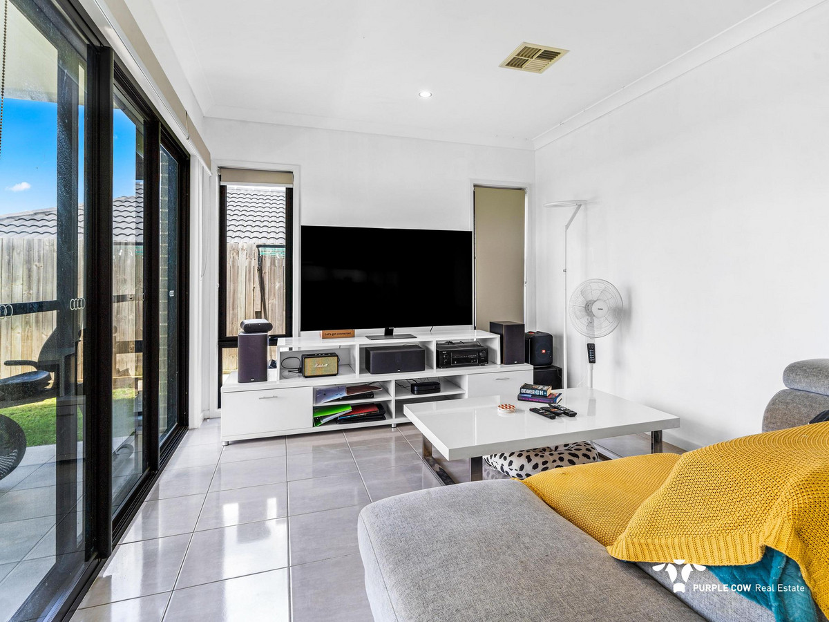 Rental: Springfield Lakes, QLD, 4300 photo-5