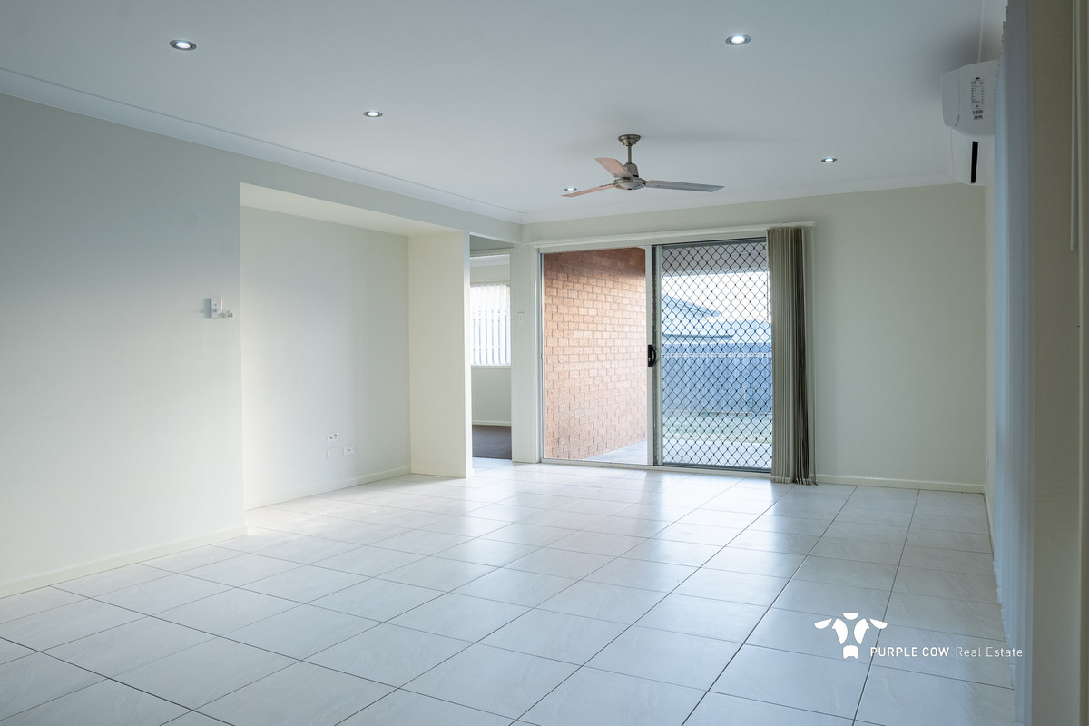 Rental: Springfield Lakes, QLD, 4300 photo-5