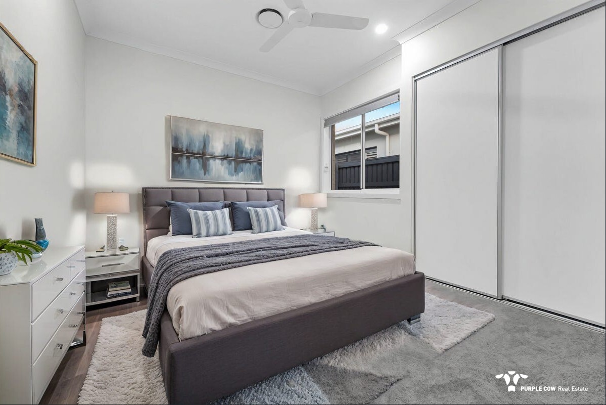 Rental: White Rock, QLD, 4306 photo-5
