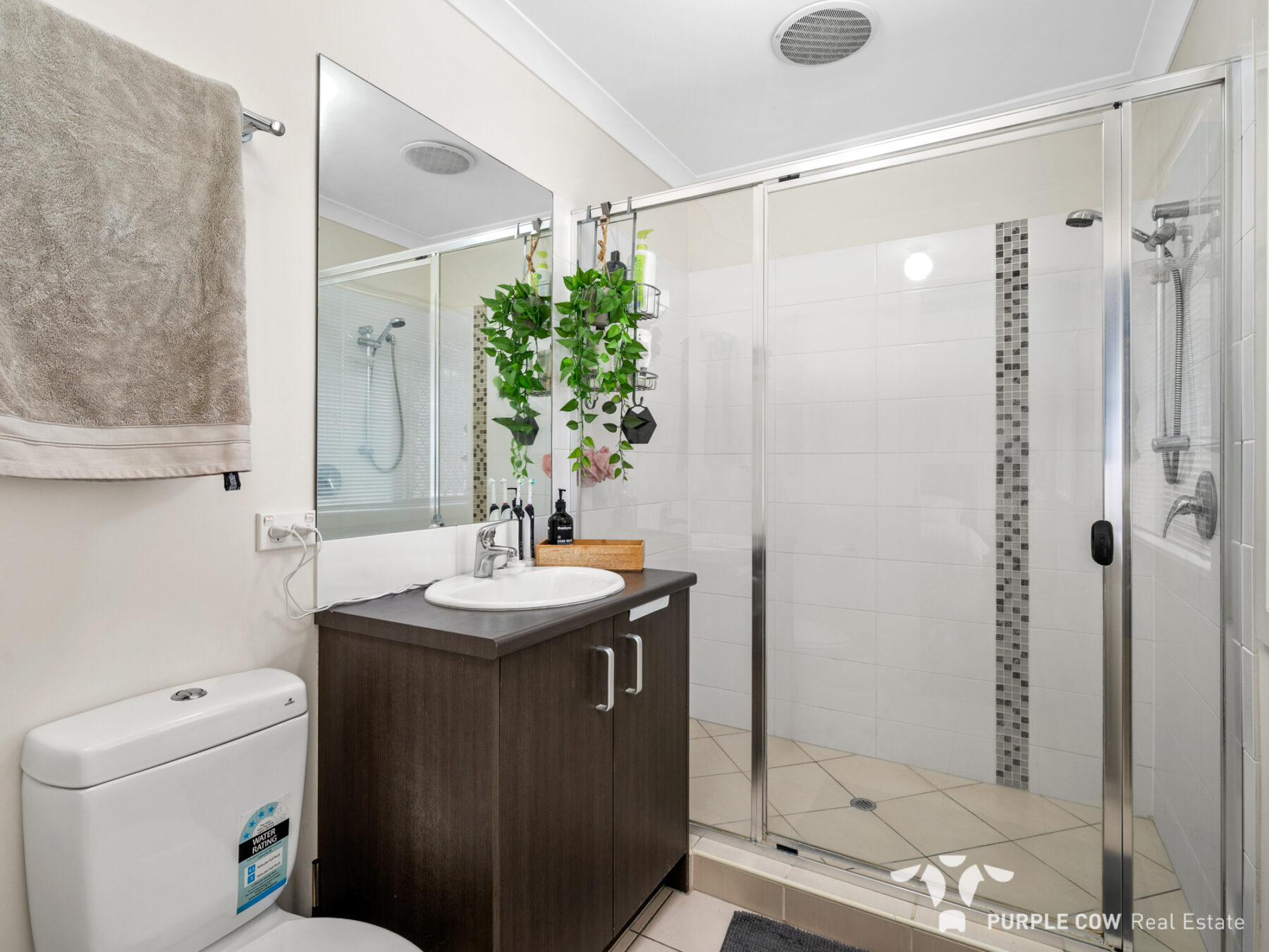 Property: 22 Arnaldo Avenue, AUGUSTINE HEIGHTS, QLD, 4300 photo-7