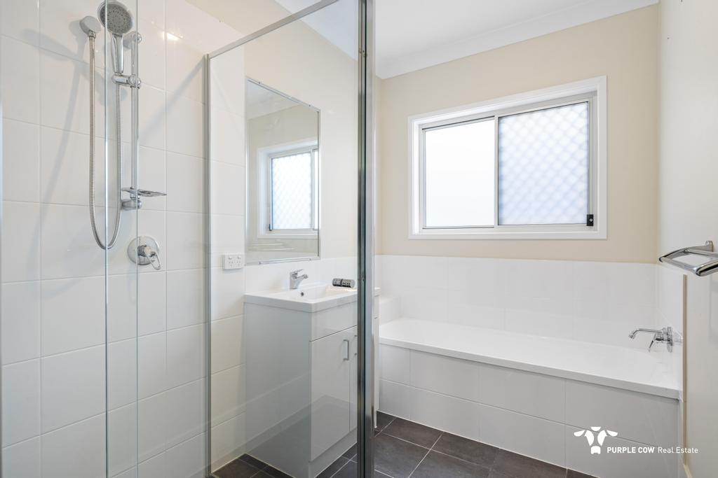 Rental: Springfield Lakes, QLD, 4300 photo-8