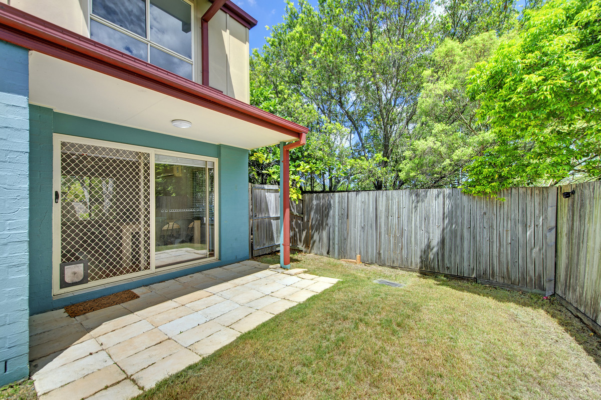 Rental: Oxley, QLD, 4075 photo-12