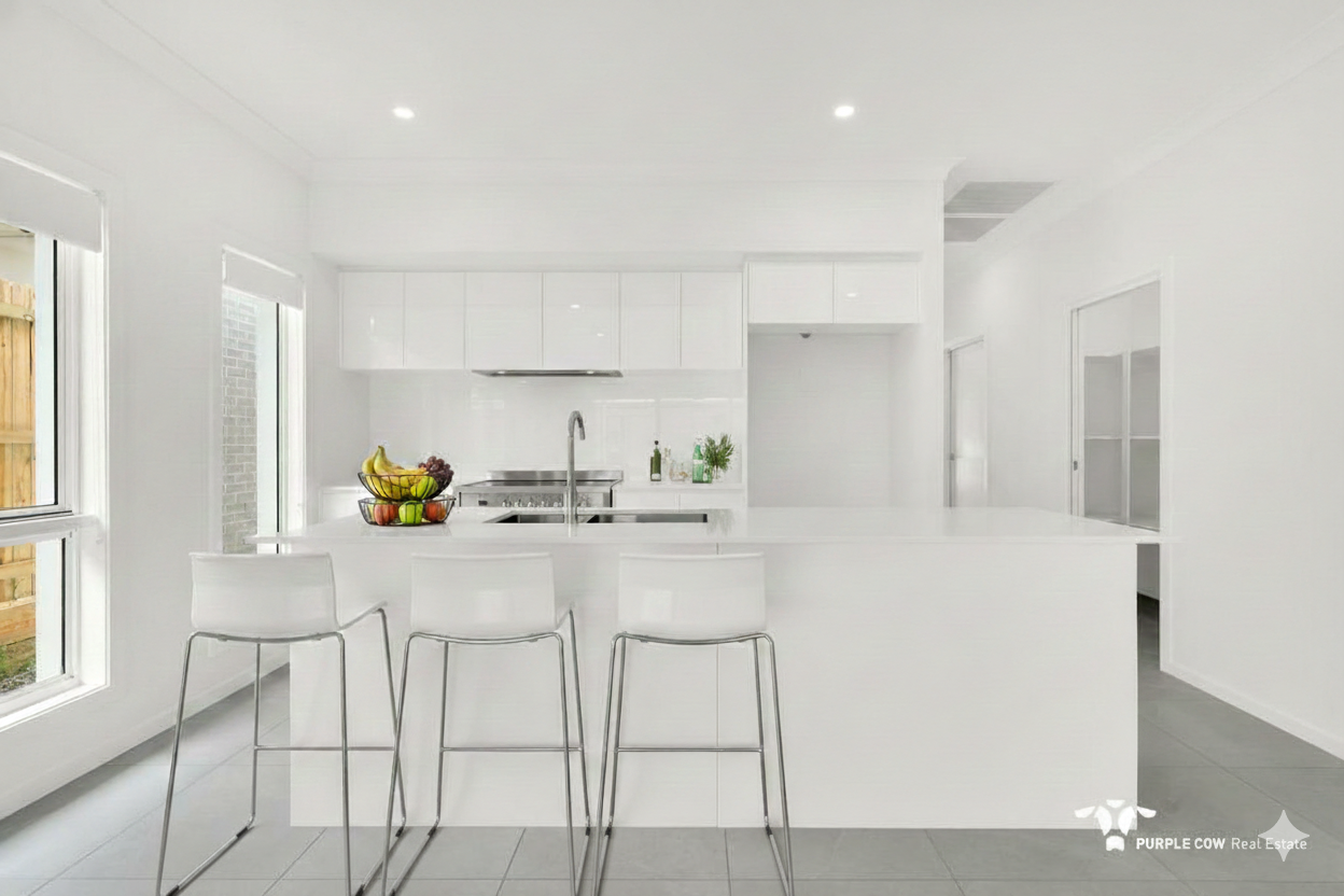 Rental: White Rock, QLD, 4306 photo-4