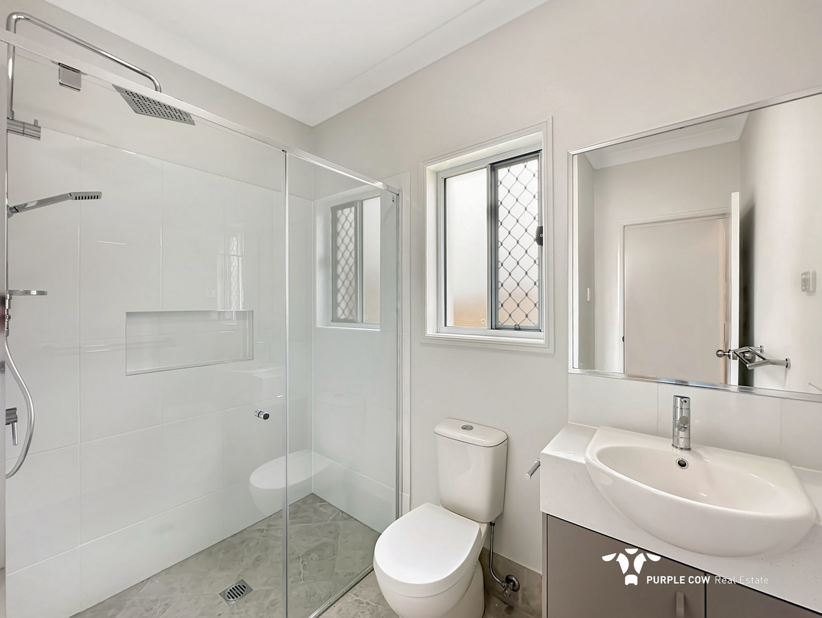 Rental: Spring Mountain, QLD, 4300 photo-5