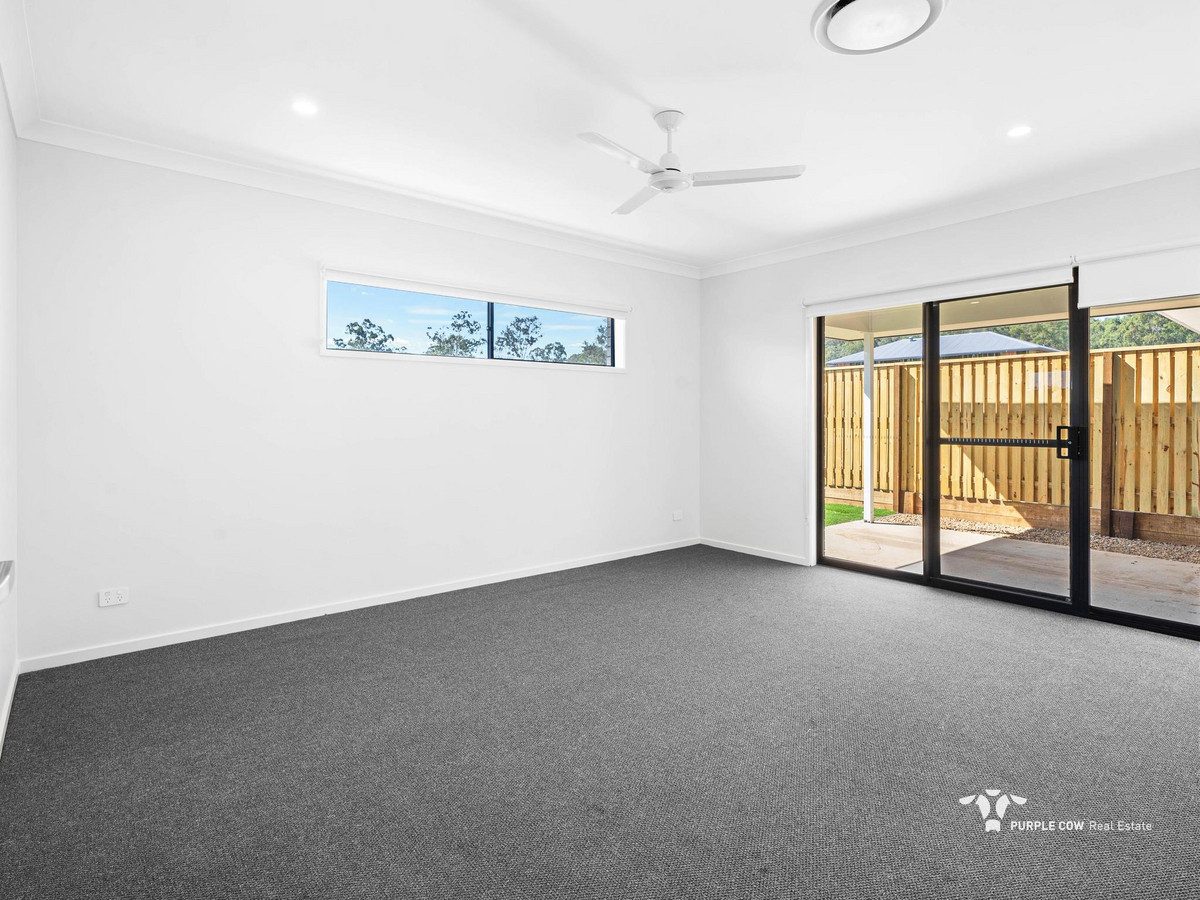 Rental: White Rock, QLD, 4306 photo-10