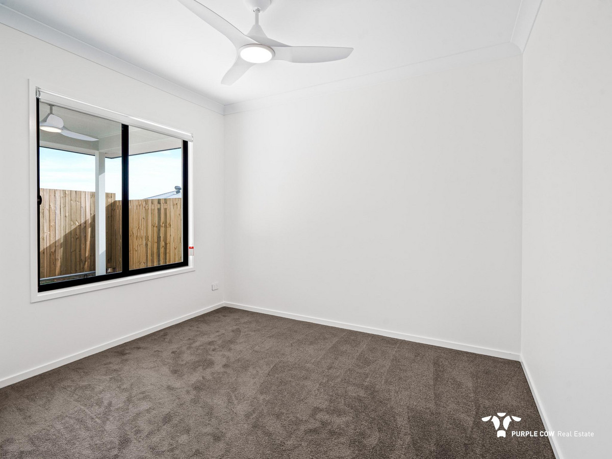 Rental: Spring Mountain, QLD, 4300 photo-4
