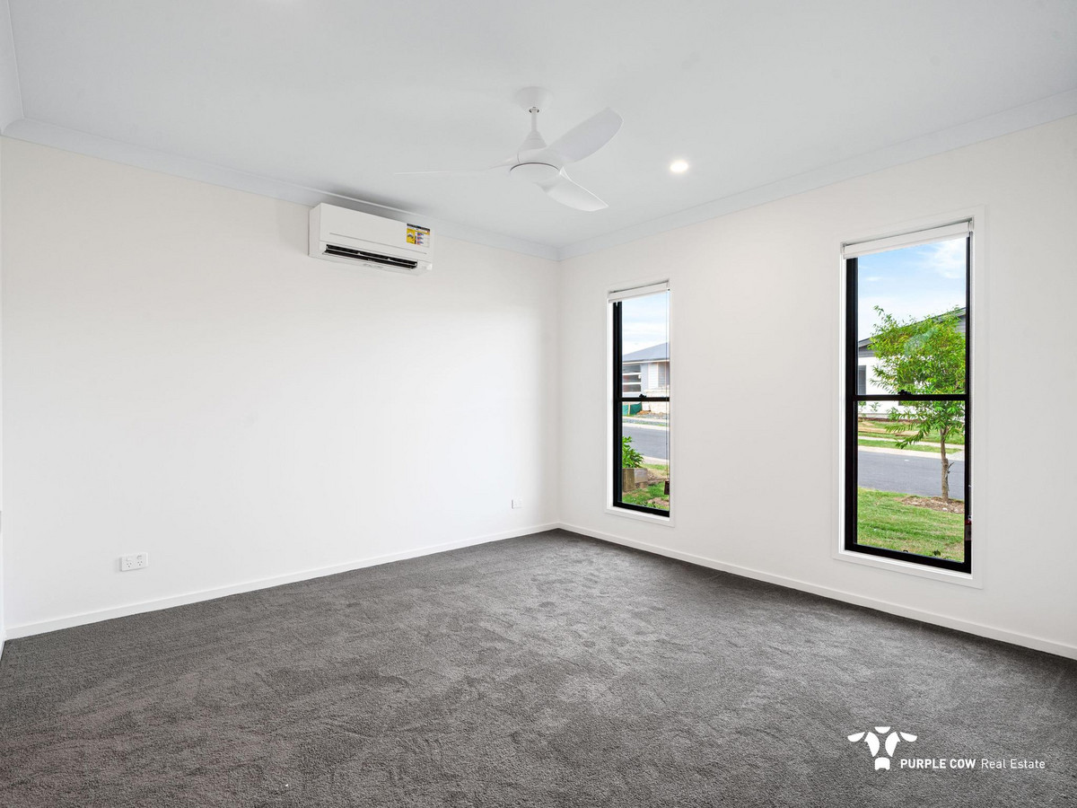 Rental: Spring Mountain, QLD, 4300 photo-5