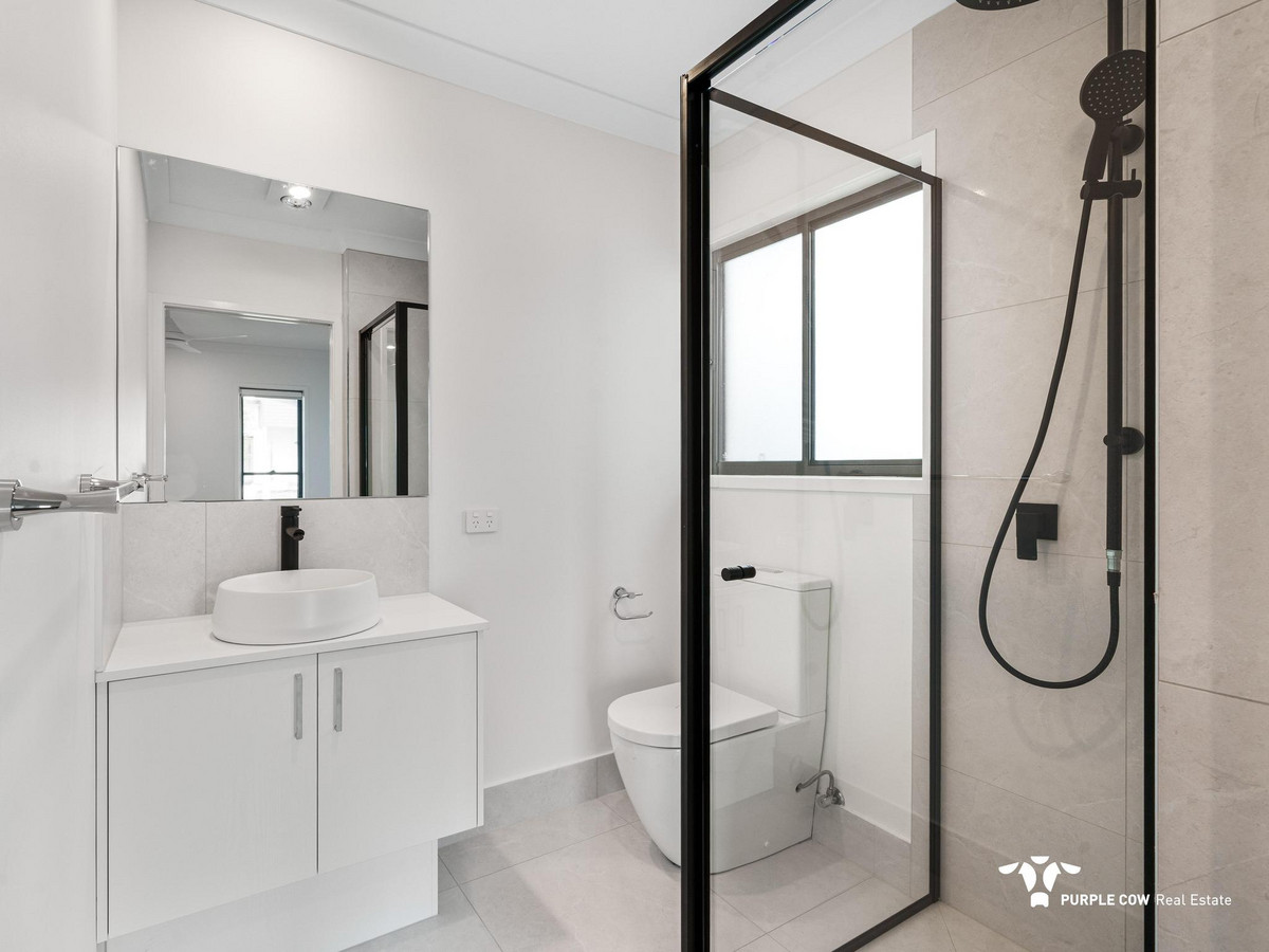 Rental: Spring Mountain, QLD, 4300 photo-6